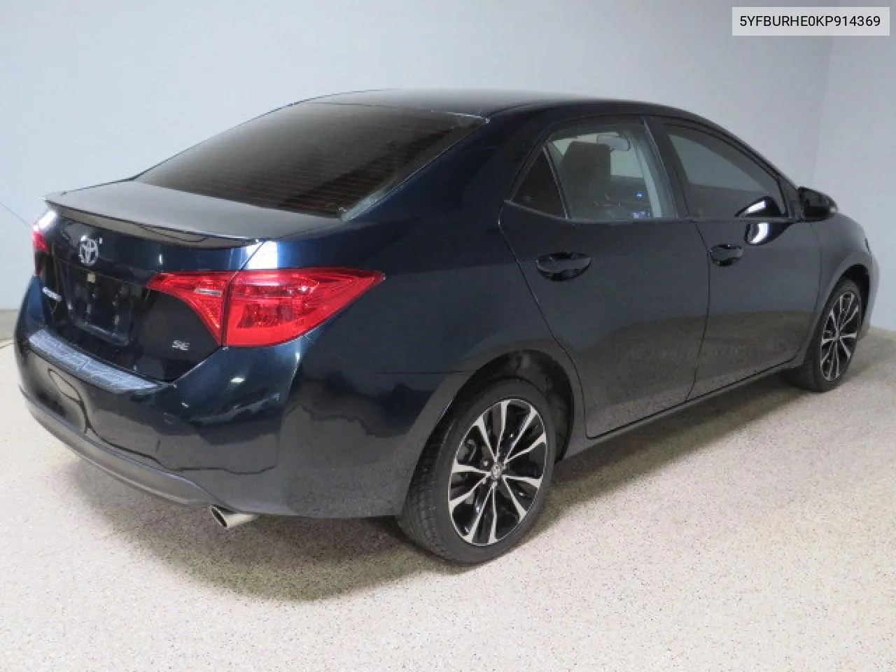 2019 Toyota Corolla L VIN: 5YFBURHE0KP914369 Lot: 73227424