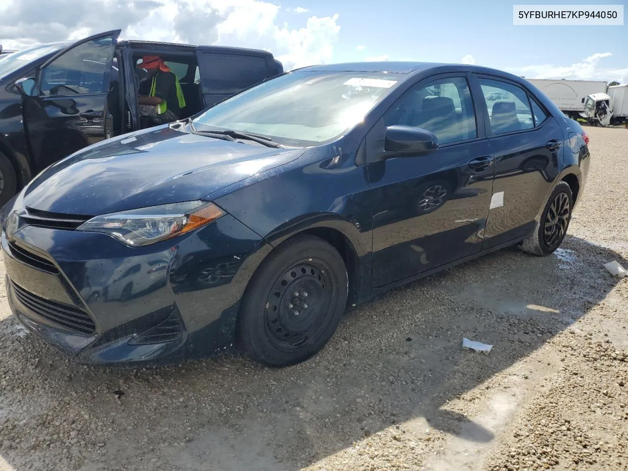 5YFBURHE7KP944050 2019 Toyota Corolla L