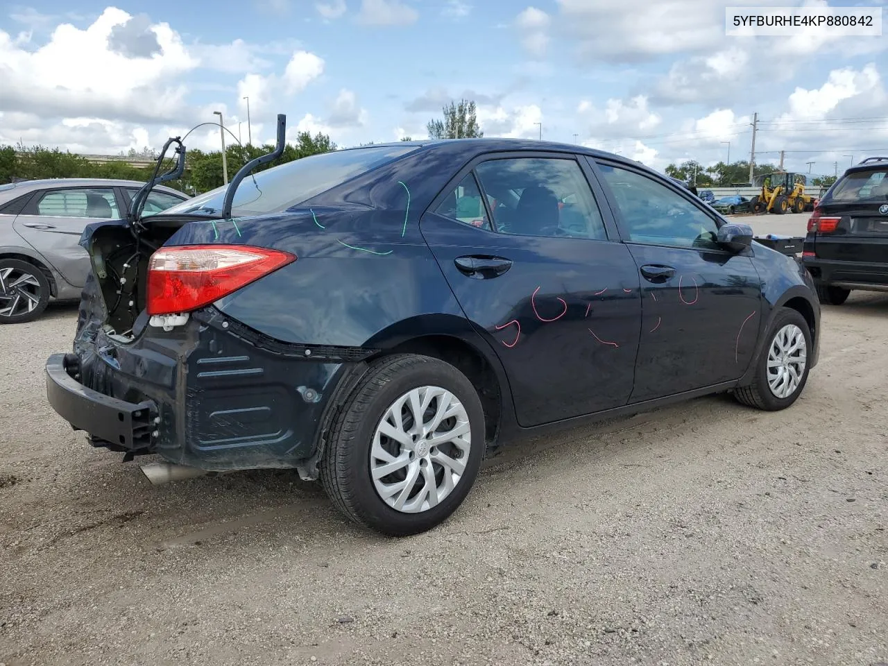 2019 Toyota Corolla L VIN: 5YFBURHE4KP880842 Lot: 77200744