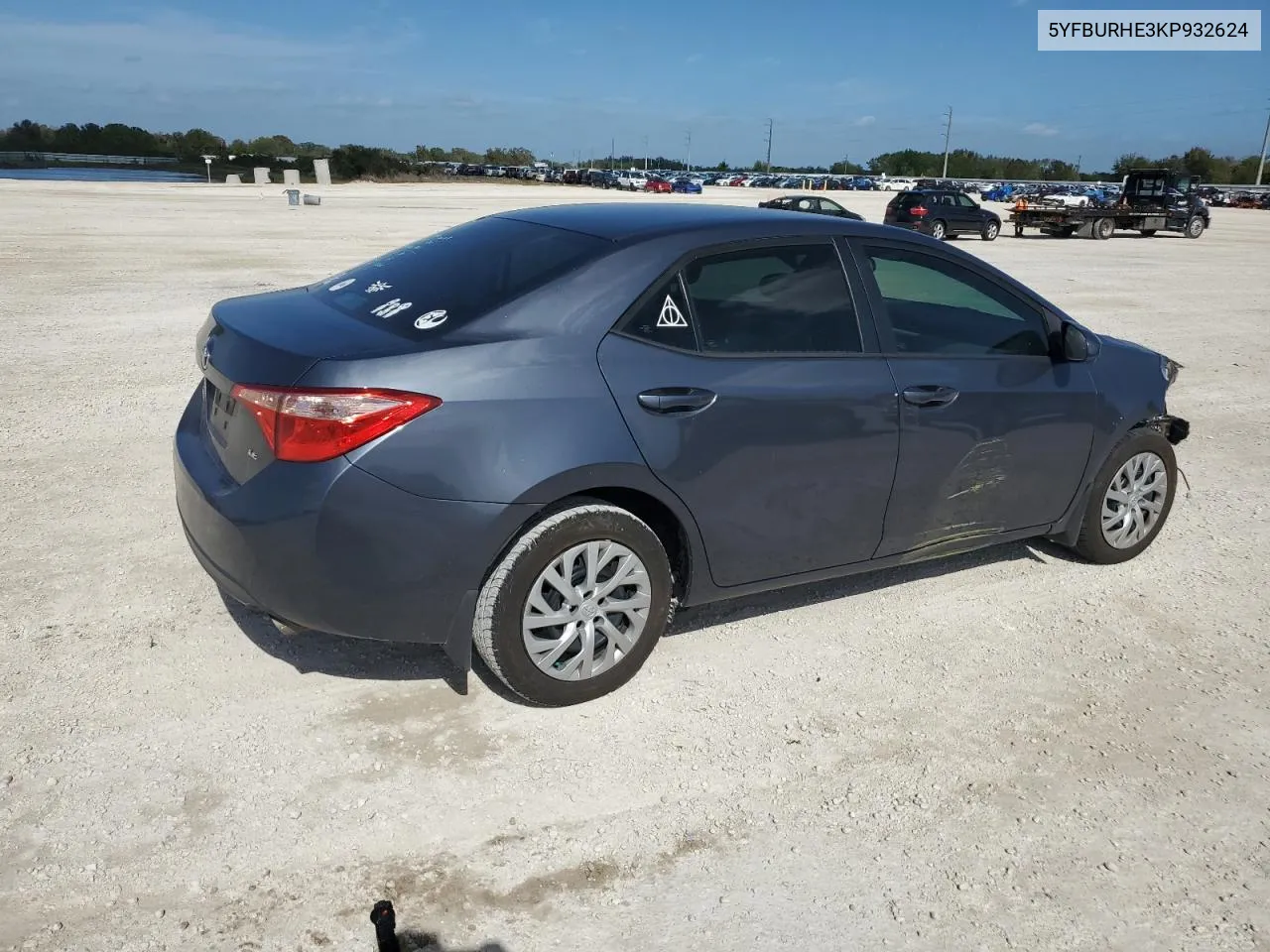 2019 Toyota Corolla L VIN: 5YFBURHE3KP932624 Lot: 80568404