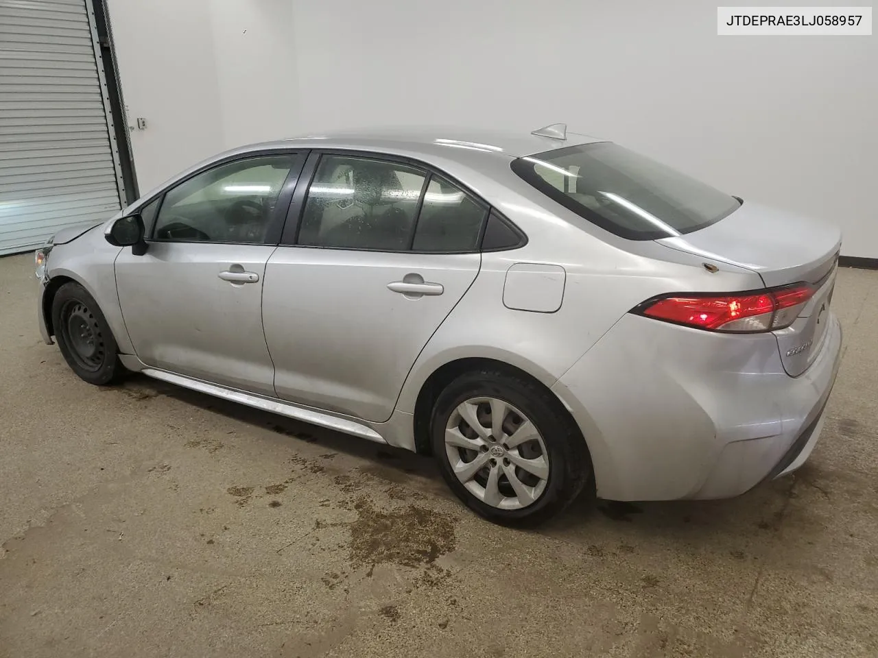 2020 Toyota Corolla Le VIN: JTDEPRAE3LJ058957 Lot: 50602214