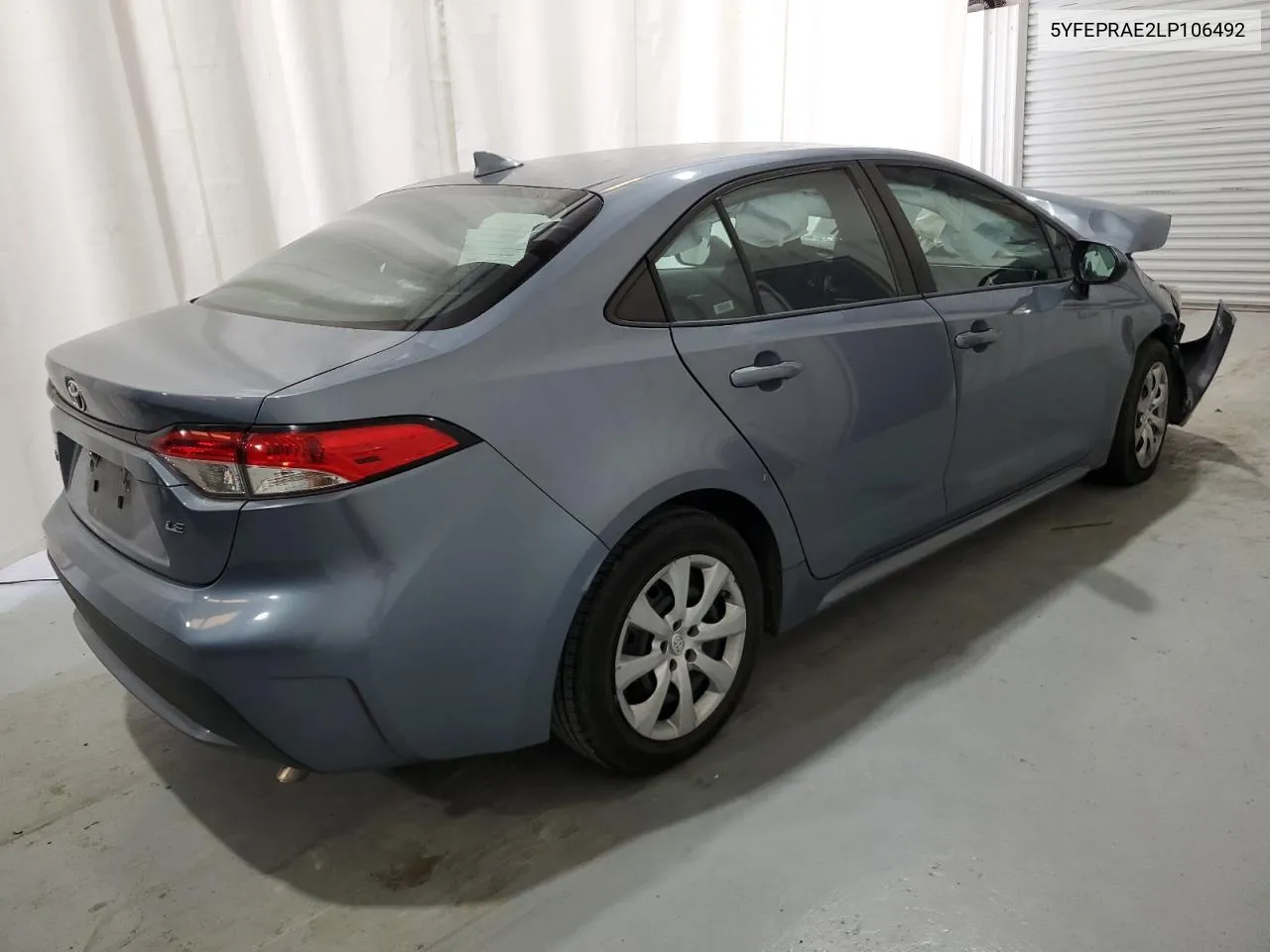 2020 Toyota Corolla Le VIN: 5YFEPRAE2LP106492 Lot: 68512954