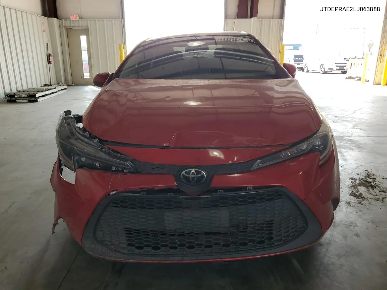 2020 Toyota Corolla Le VIN: JTDEPRAE2LJ063888 Lot: 69332574