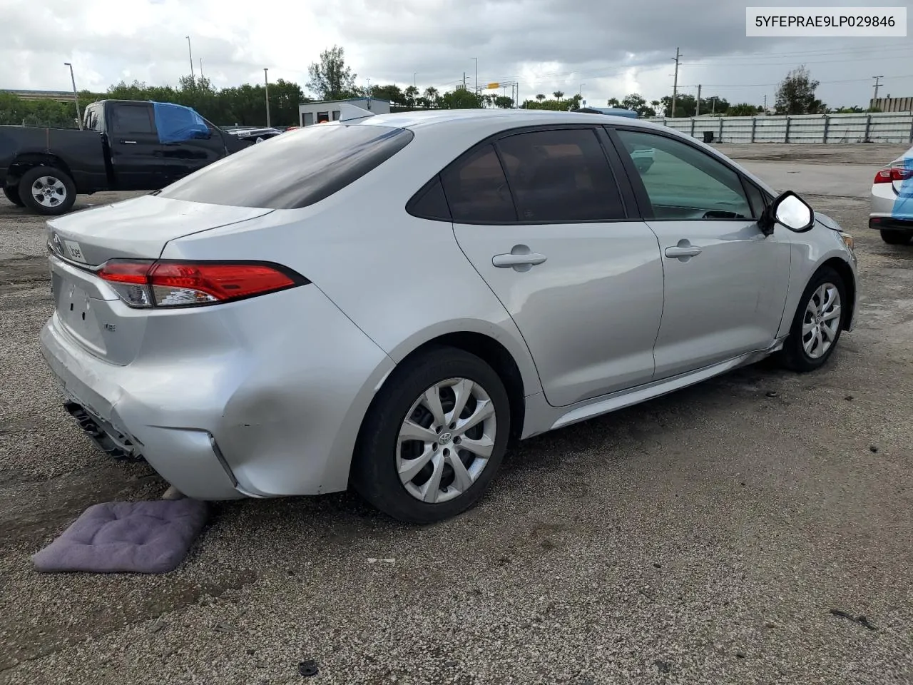 2020 Toyota Corolla Le VIN: 5YFEPRAE9LP029846 Lot: 69771364