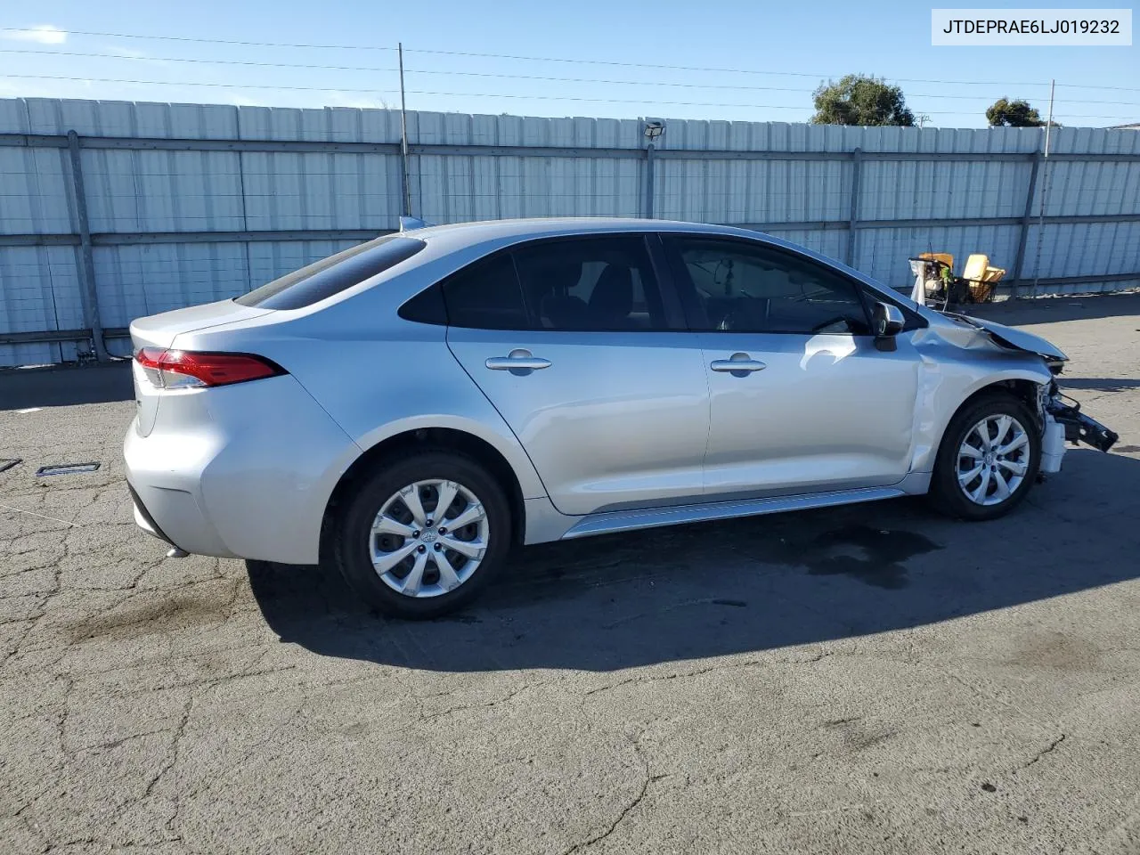 2020 Toyota Corolla Le VIN: JTDEPRAE6LJ019232 Lot: 72258184