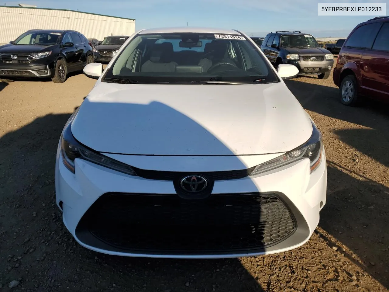 2020 Toyota Corolla Le VIN: 5YFBPRBEXLP012233 Lot: 75511014