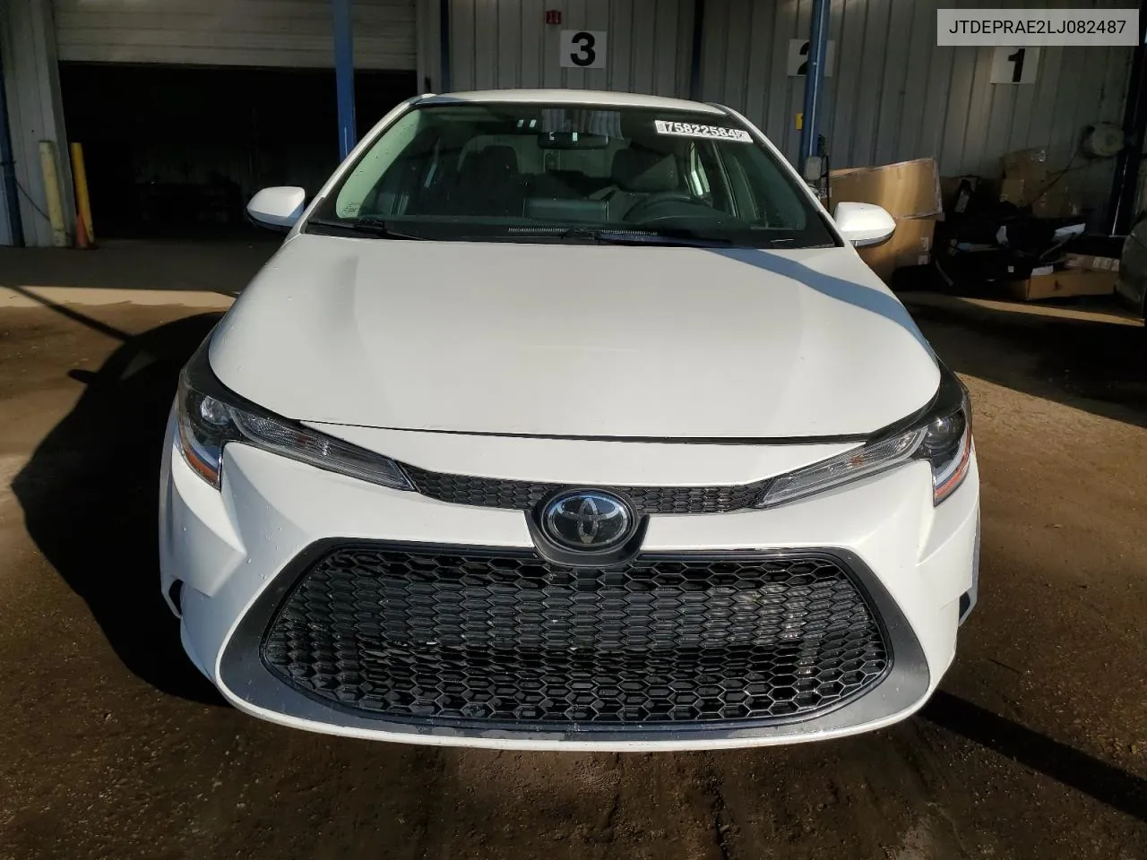 2020 Toyota Corolla Le VIN: JTDEPRAE2LJ082487 Lot: 75822584