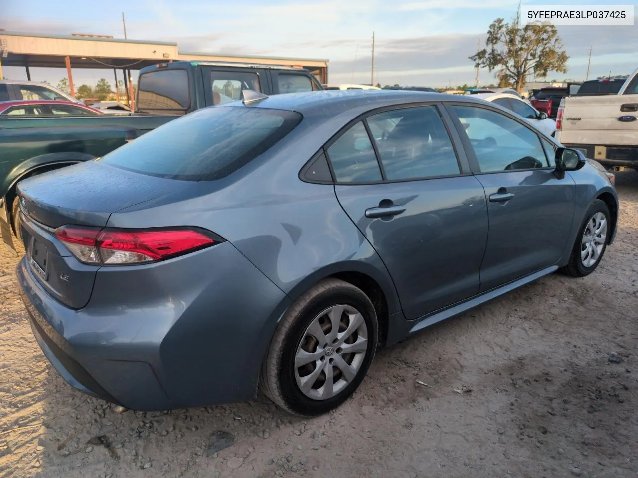 2020 Toyota Corolla Le VIN: 5YFEPRAE3LP037425 Lot: 76944234