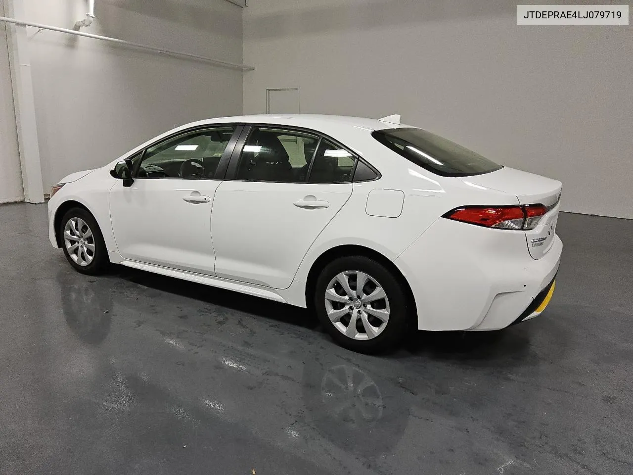 2020 Toyota Corolla Le VIN: JTDEPRAE4LJ079719 Lot: 76969494