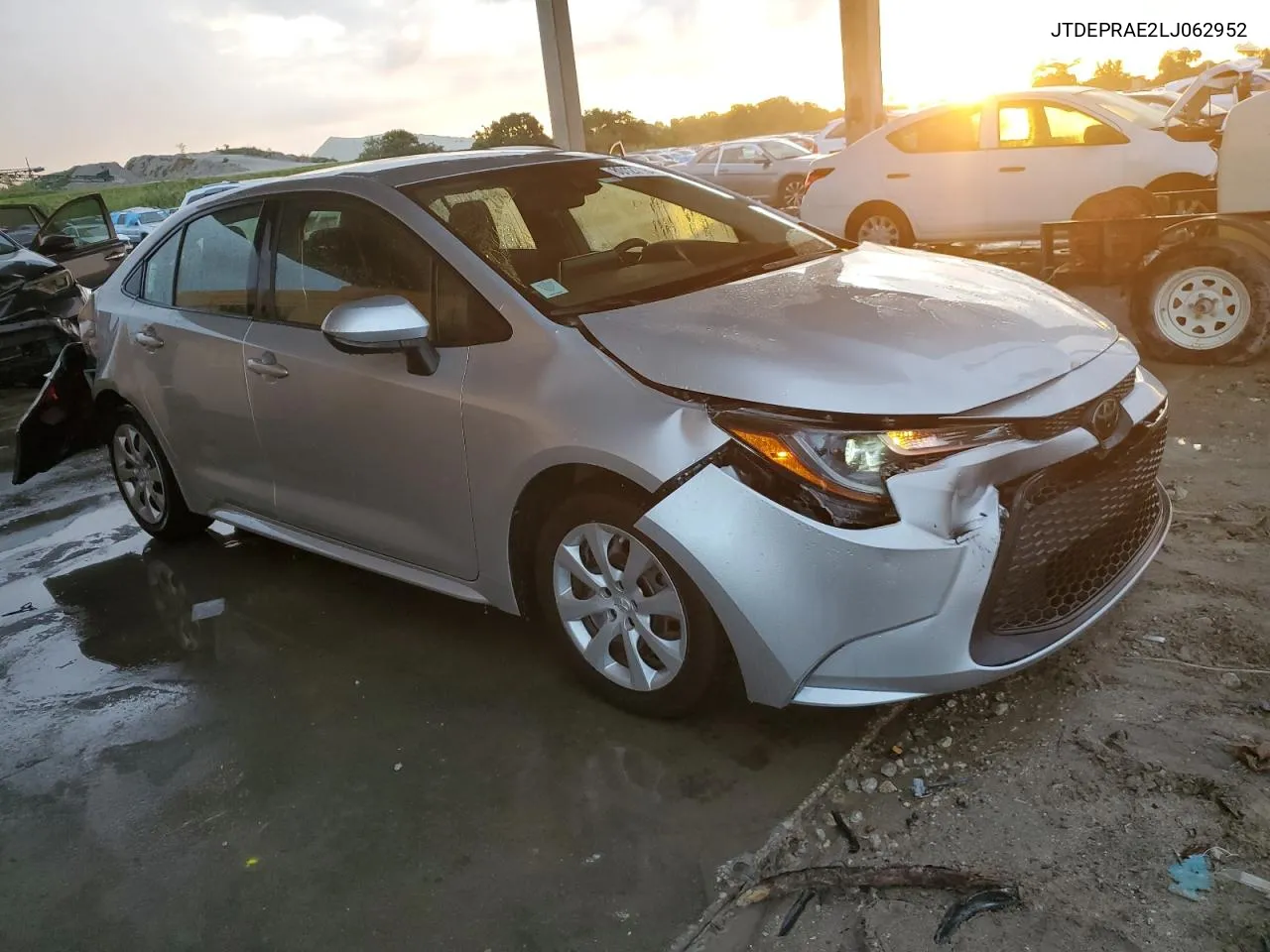 2020 Toyota Corolla Le VIN: JTDEPRAE2LJ062952 Lot: 80127184