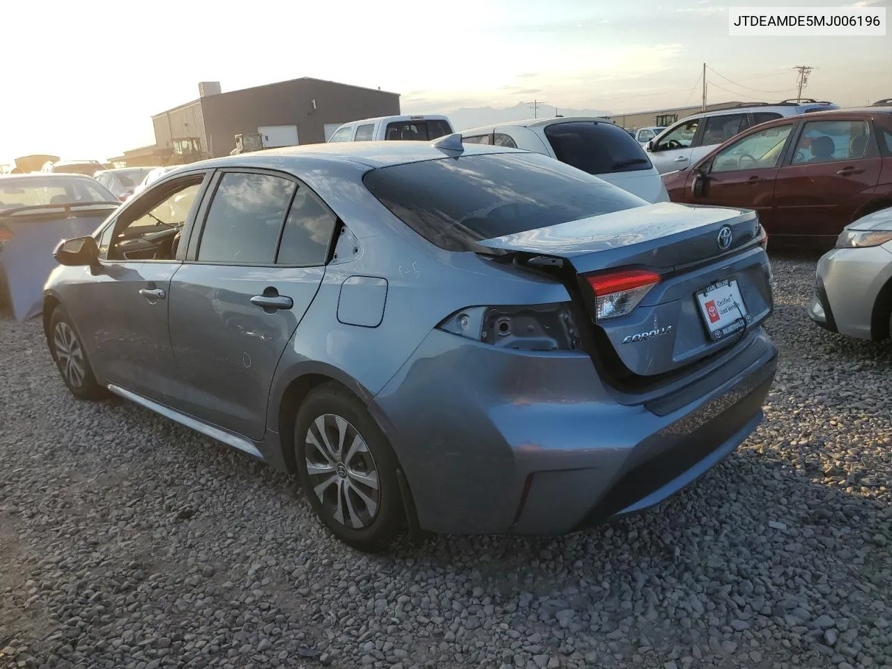 2021 Toyota Corolla Le VIN: JTDEAMDE5MJ006196 Lot: 70058654