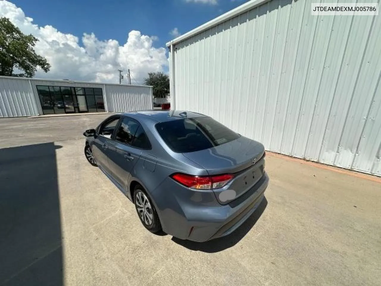 2021 Toyota Corolla Le VIN: JTDEAMDEXMJ005786 Lot: 70100924