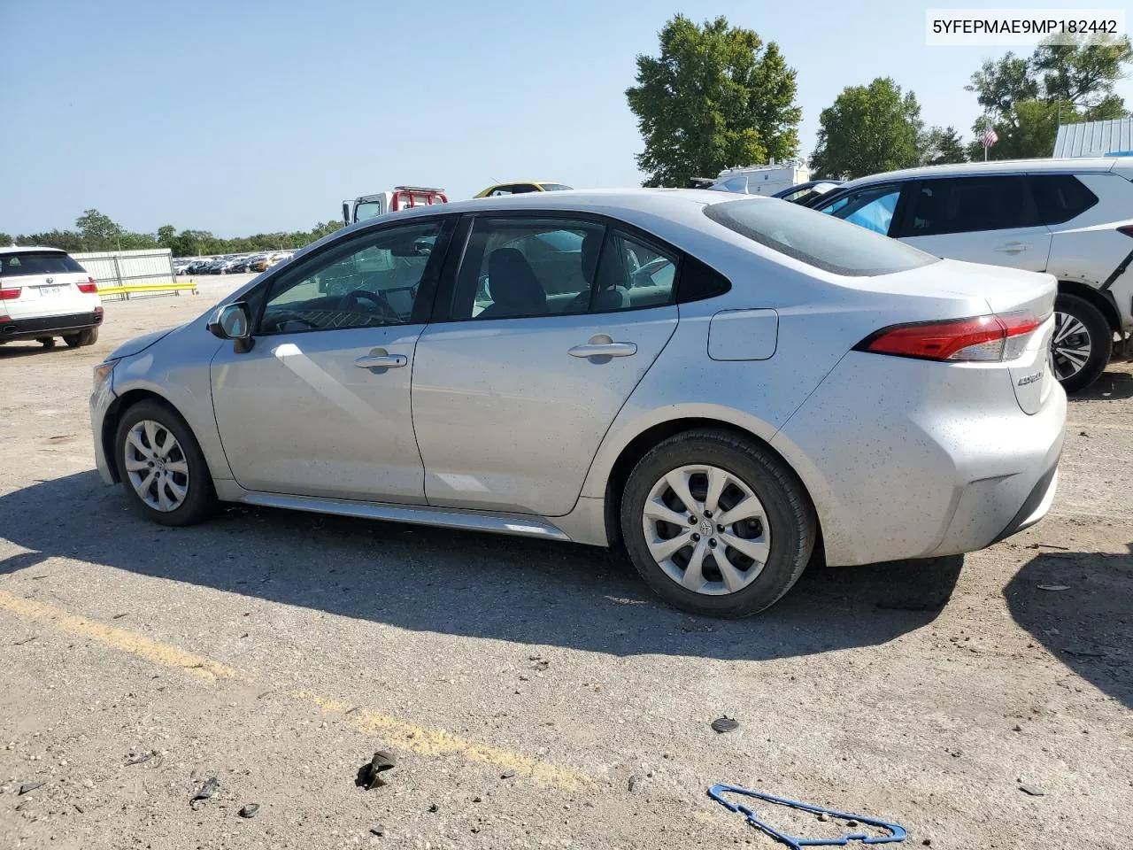 2021 Toyota Corolla Le VIN: 5YFEPMAE9MP182442 Lot: 70438714