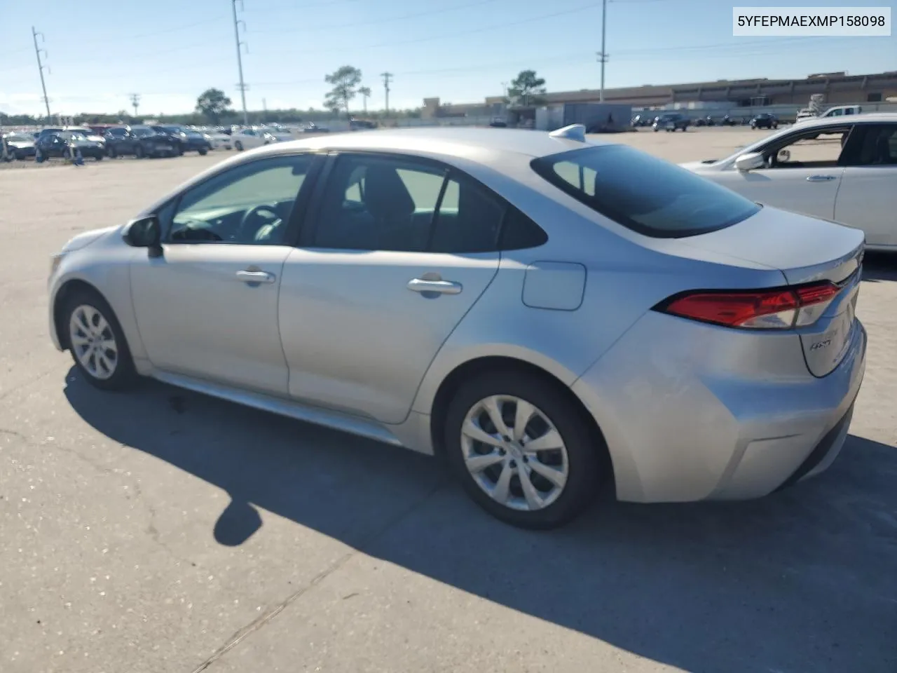 5YFEPMAEXMP158098 2021 Toyota Corolla Le