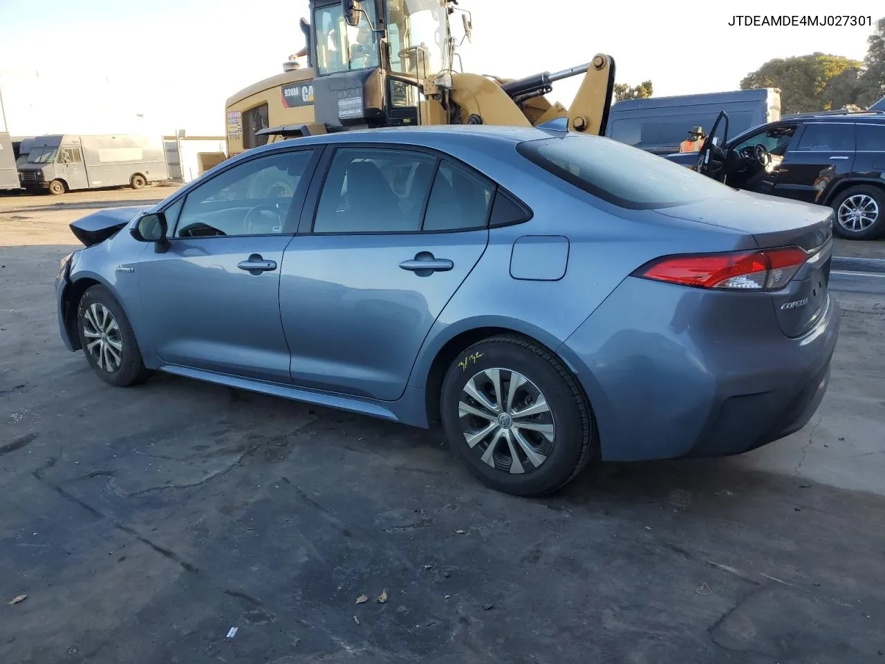 2021 Toyota Corolla Le VIN: JTDEAMDE4MJ027301 Lot: 74112644