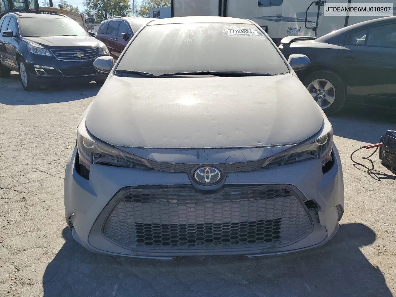 2021 Toyota Corolla Le VIN: JTDEAMDE6MJ010807 Lot: 77104584