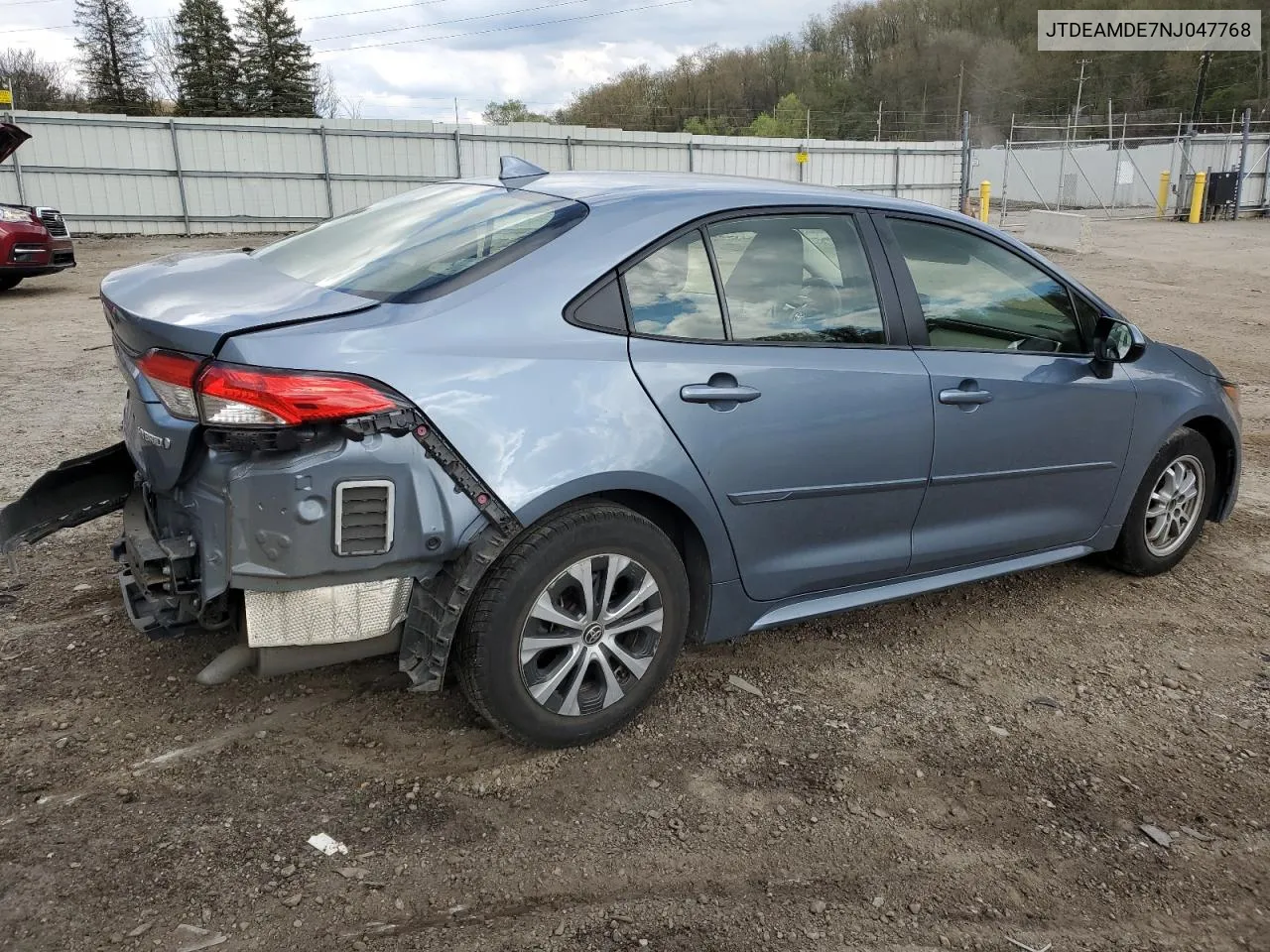 JTDEAMDE7NJ047768 2022 Toyota Corolla Le