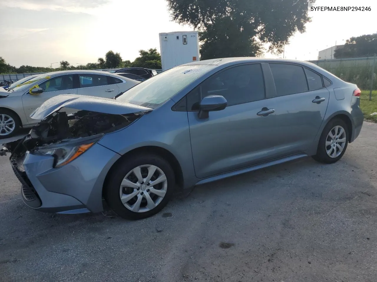 2022 Toyota Corolla Le VIN: 5YFEPMAE8NP294246 Lot: 71207064