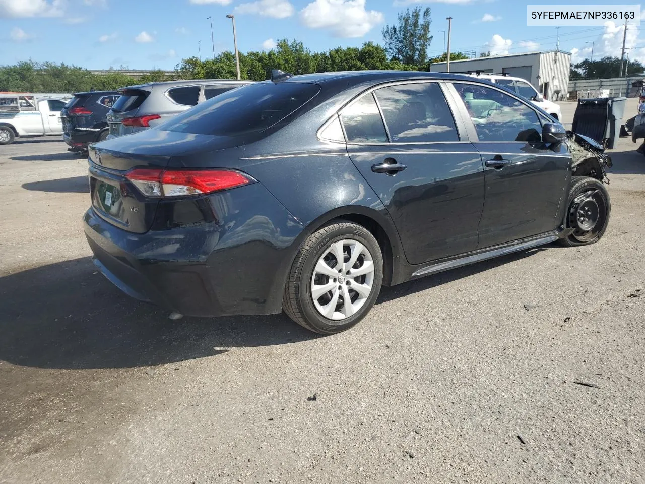 5YFEPMAE7NP336163 2022 Toyota Corolla Le