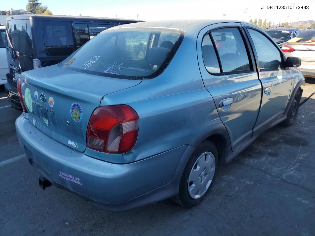 2001 Toyota Echo VIN: JTDBT123510173933 Lot: 73593484