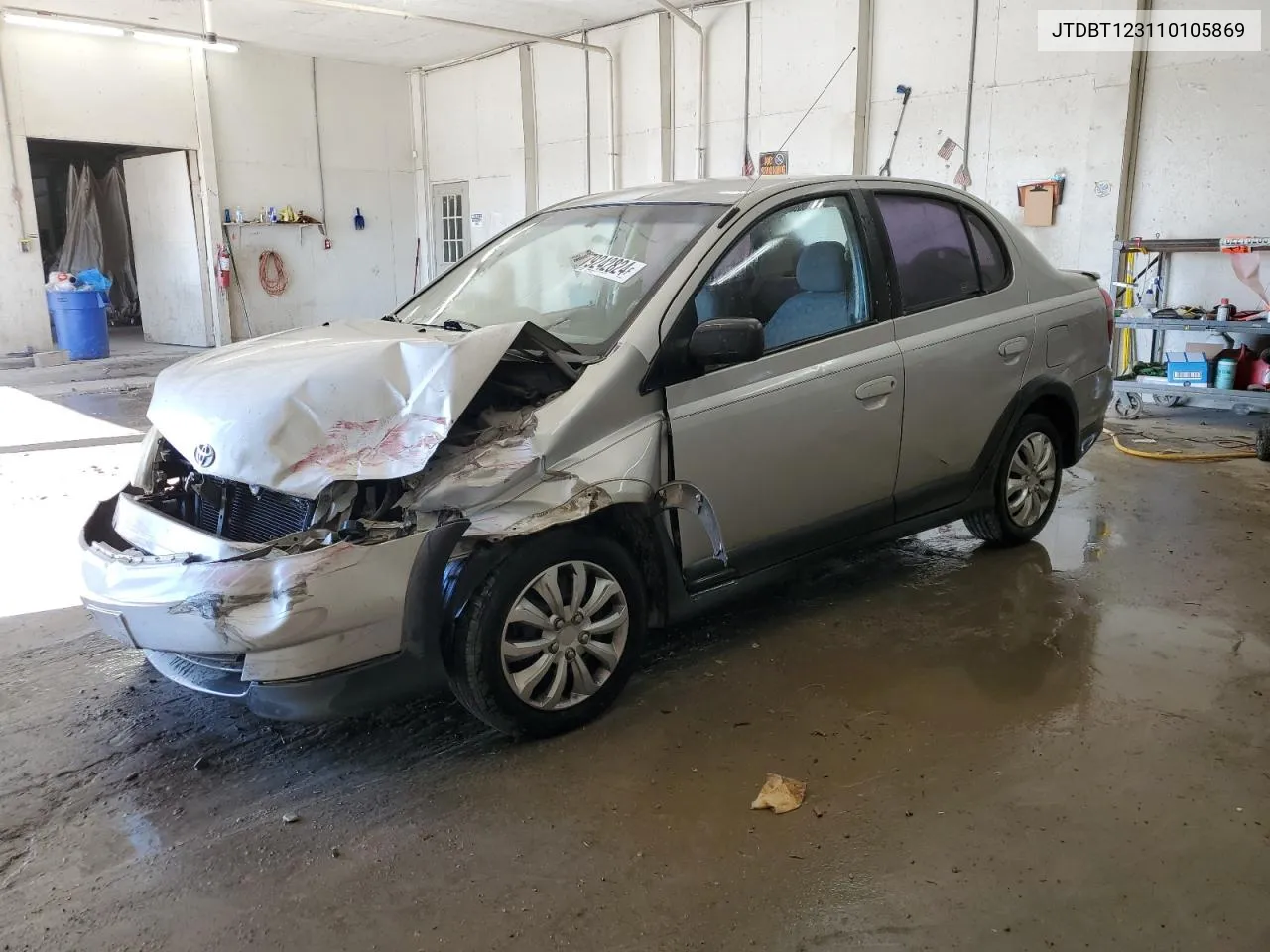 2001 Toyota Echo VIN: JTDBT123110105869 Lot: 79242824