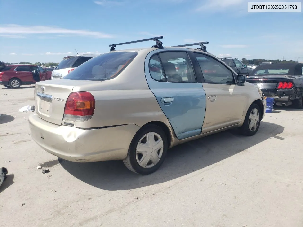 2005 Toyota Echo VIN: JTDBT123X50351793 Lot: 71562064