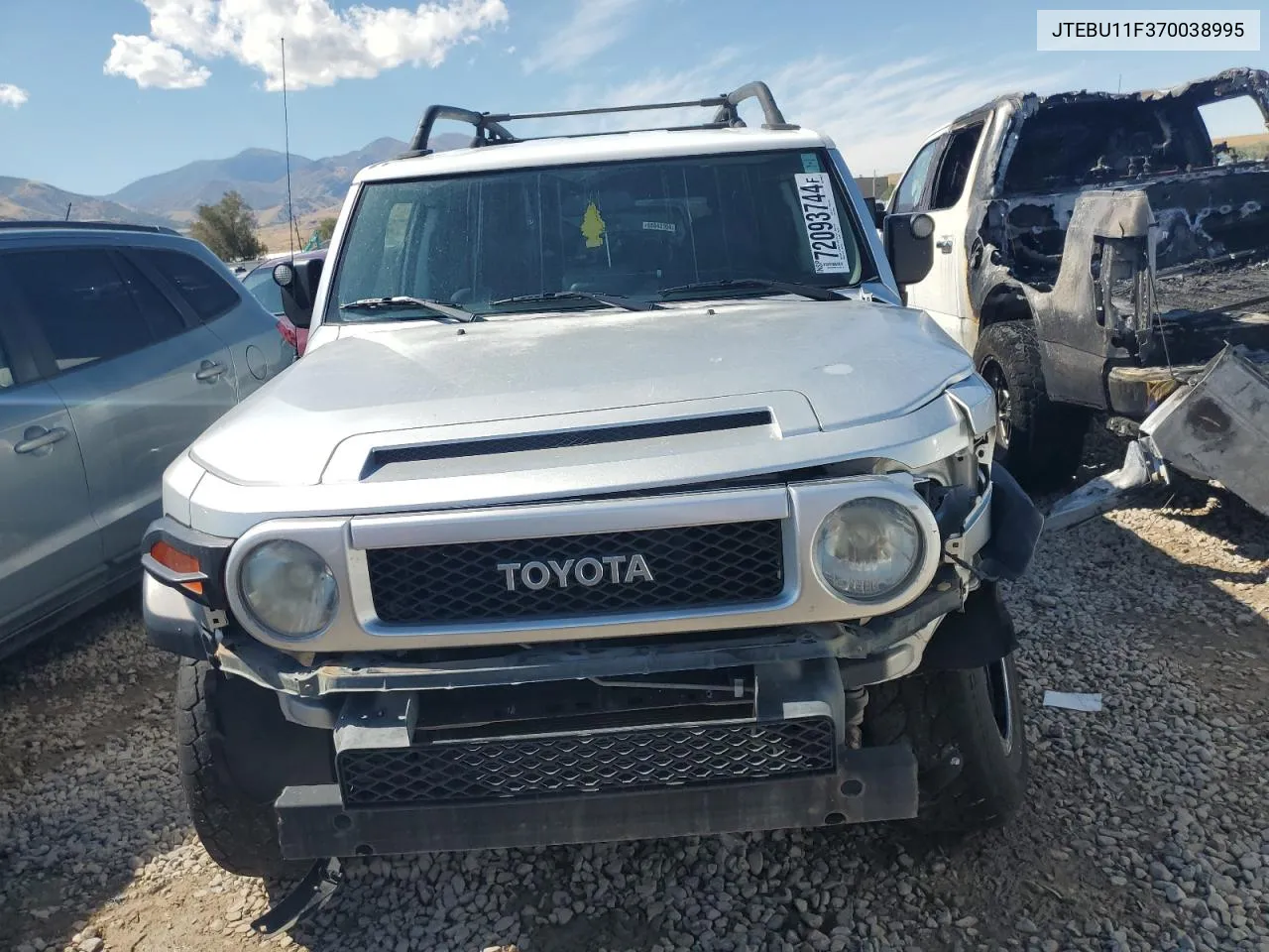 2007 Toyota Fj Cruiser VIN: JTEBU11F370038995 Lot: 72093744