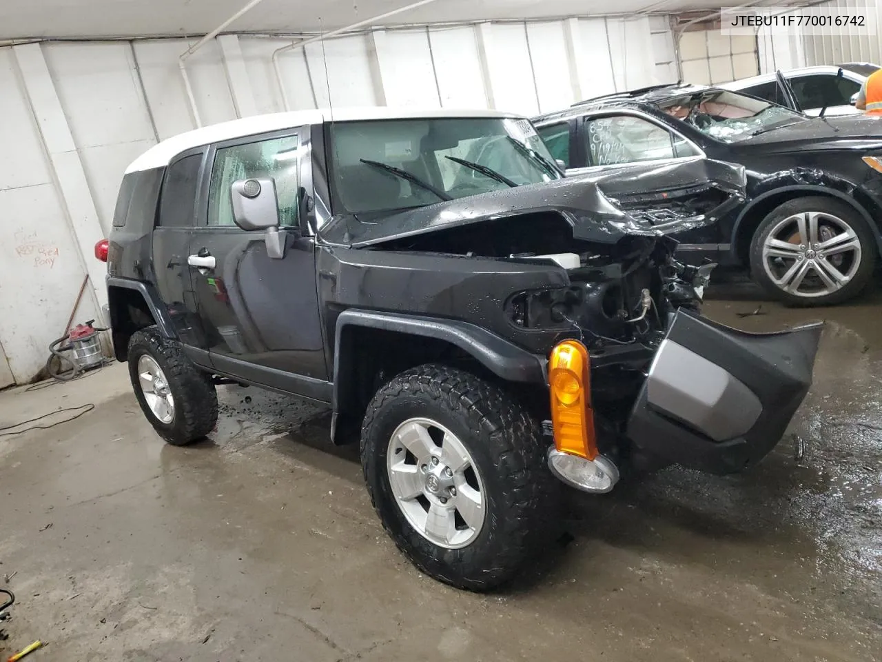 2007 Toyota Fj Cruiser VIN: JTEBU11F770016742 Lot: 73113324