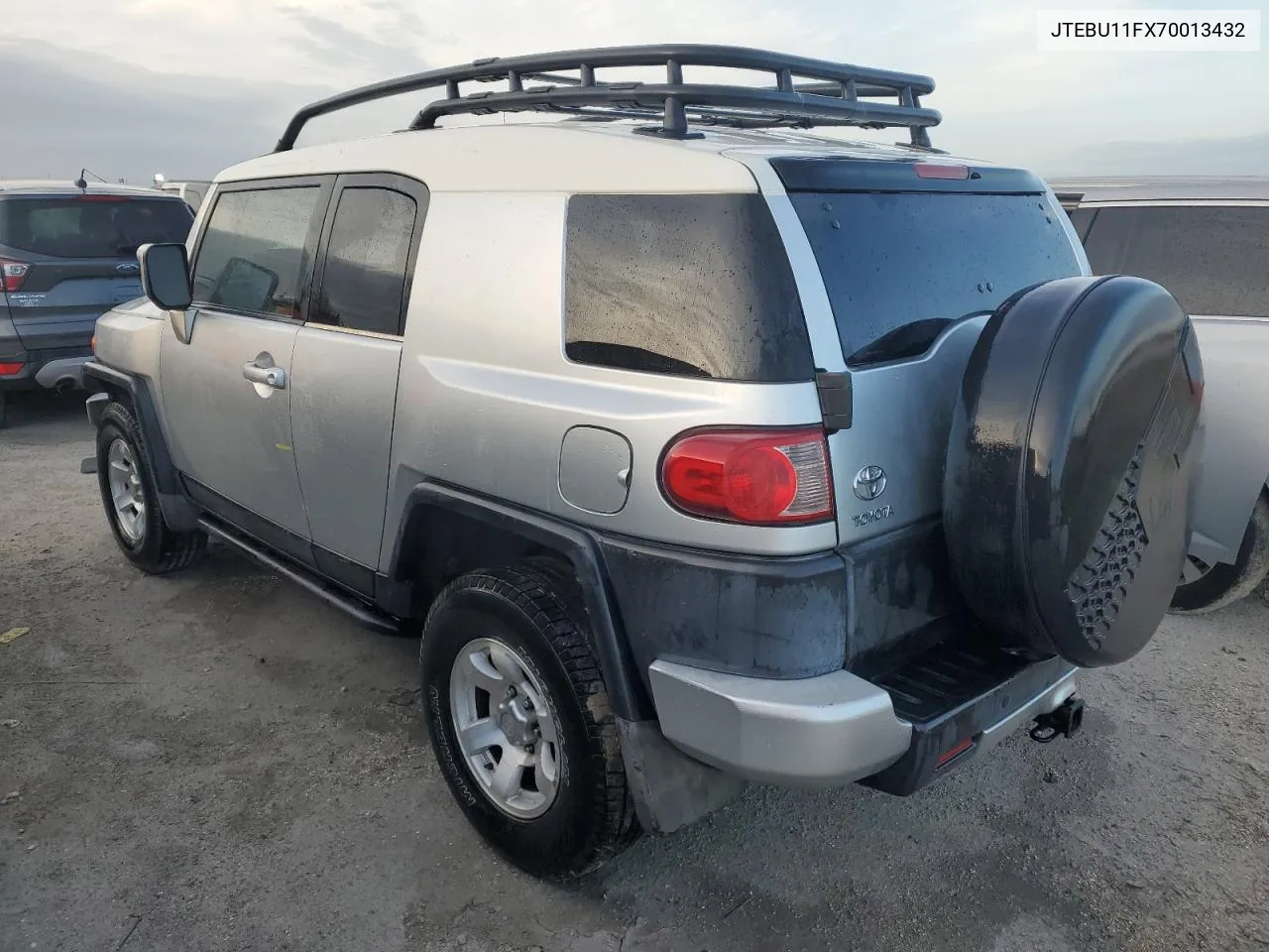 2007 Toyota Fj Cruiser VIN: JTEBU11FX70013432 Lot: 74116344