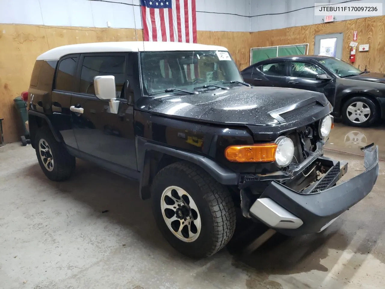 JTEBU11F170097236 2007 Toyota Fj Cruiser