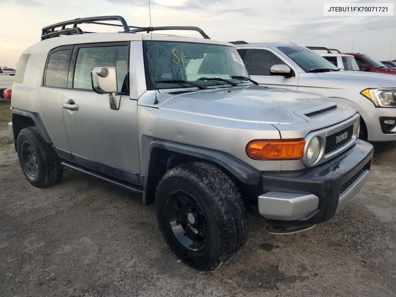 2007 Toyota Fj Cruiser VIN: JTEBU11FX70071721 Lot: 74950074