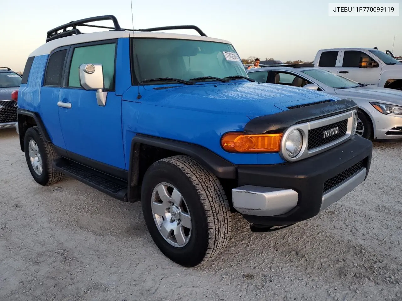 2007 Toyota Fj Cruiser VIN: JTEBU11F770099119 Lot: 77332104