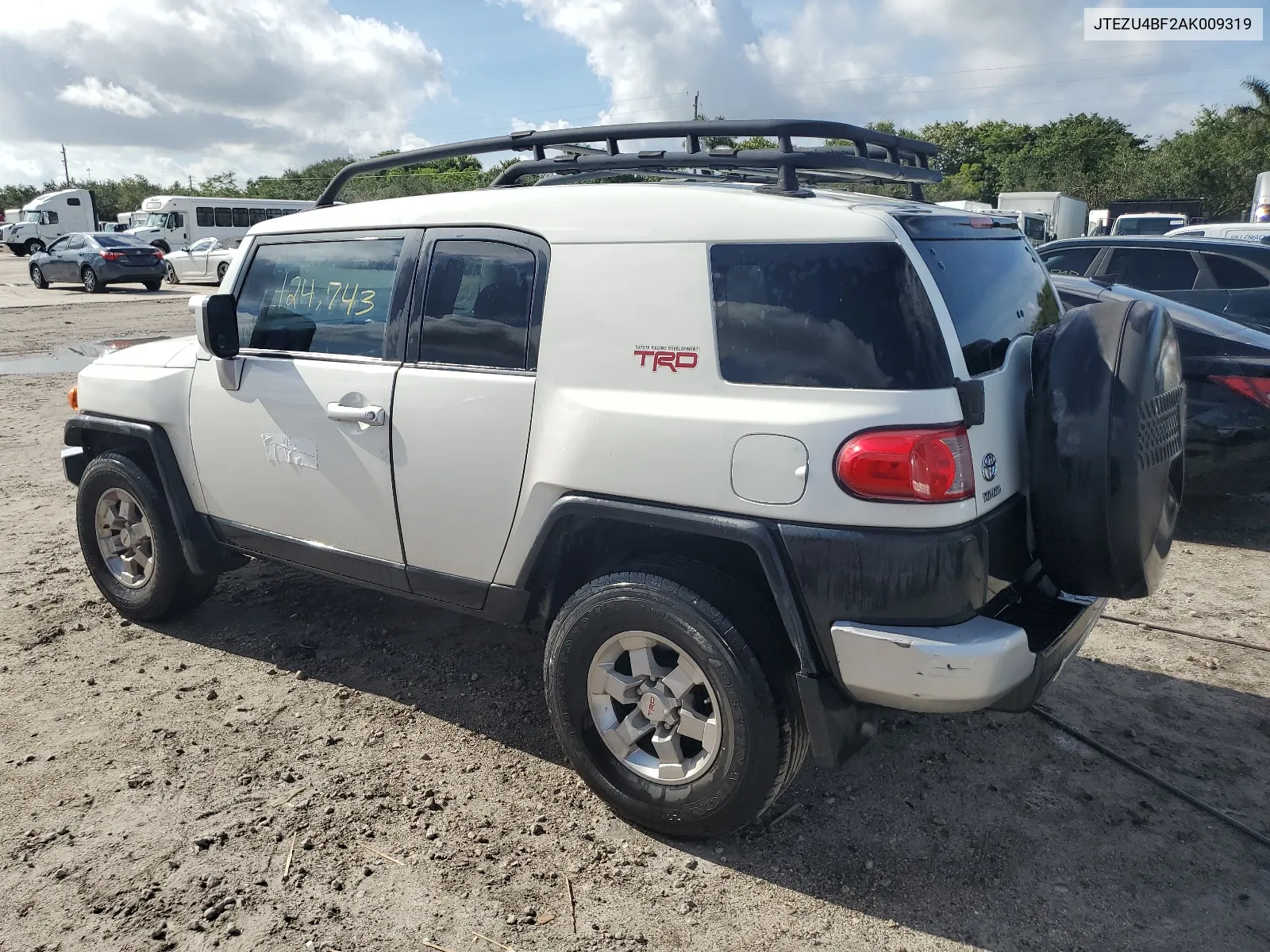 2010 Toyota Fj Cruiser VIN: JTEZU4BF2AK009319 Lot: 59838714