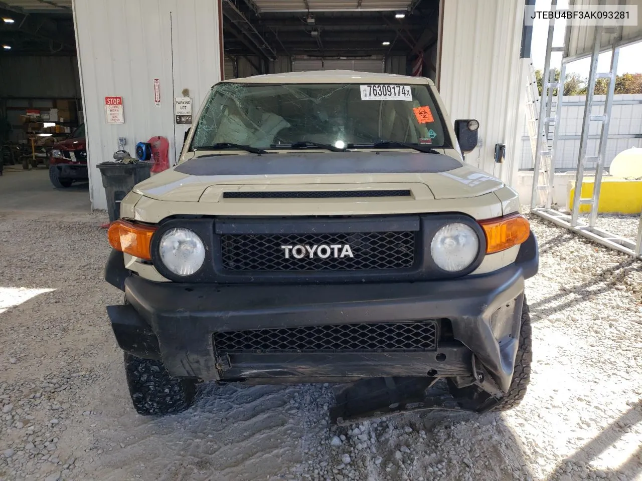 2010 Toyota Fj Cruiser VIN: JTEBU4BF3AK093281 Lot: 76309174