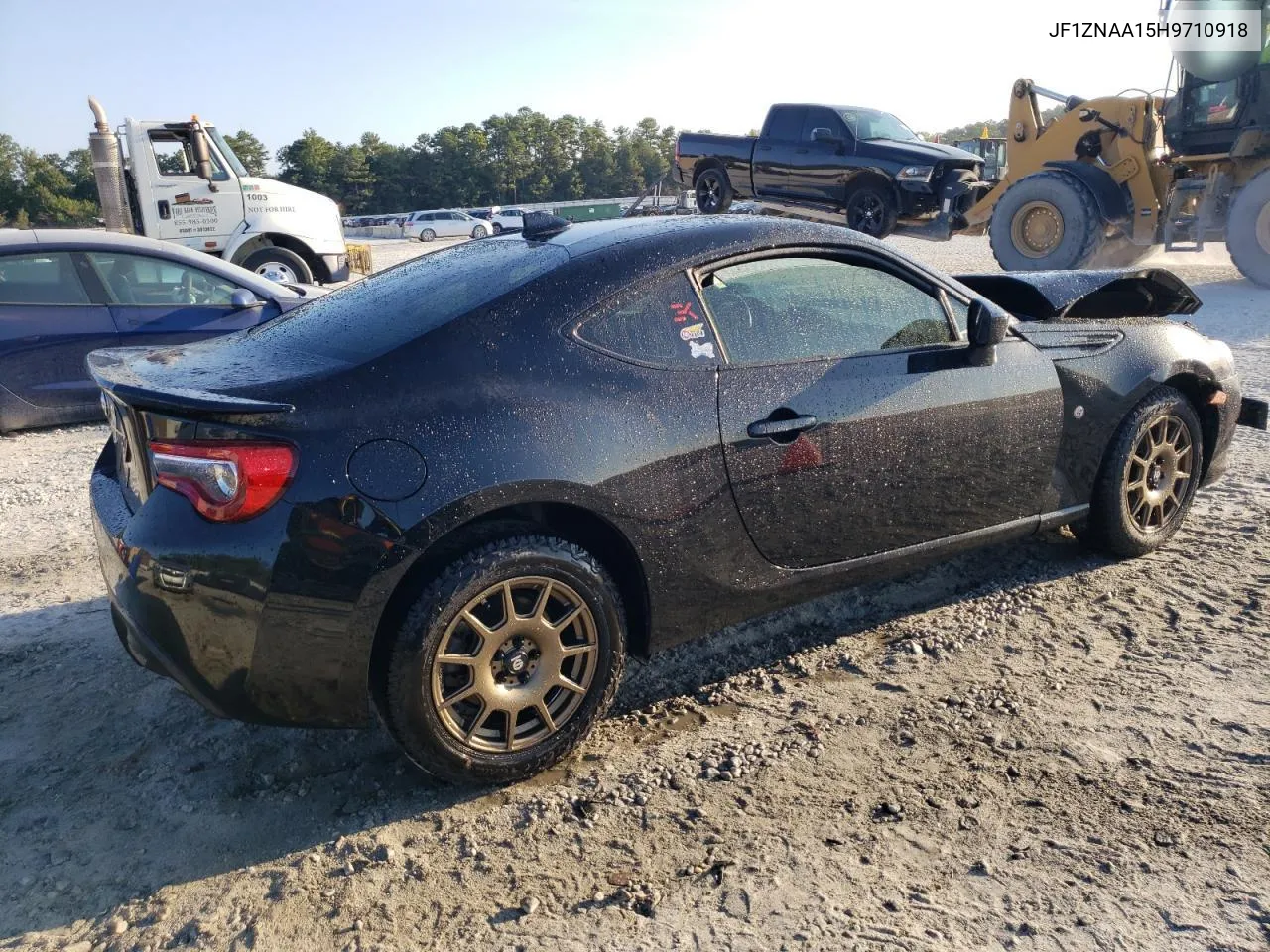 JF1ZNAA15H9710918 2017 Toyota 86 Base