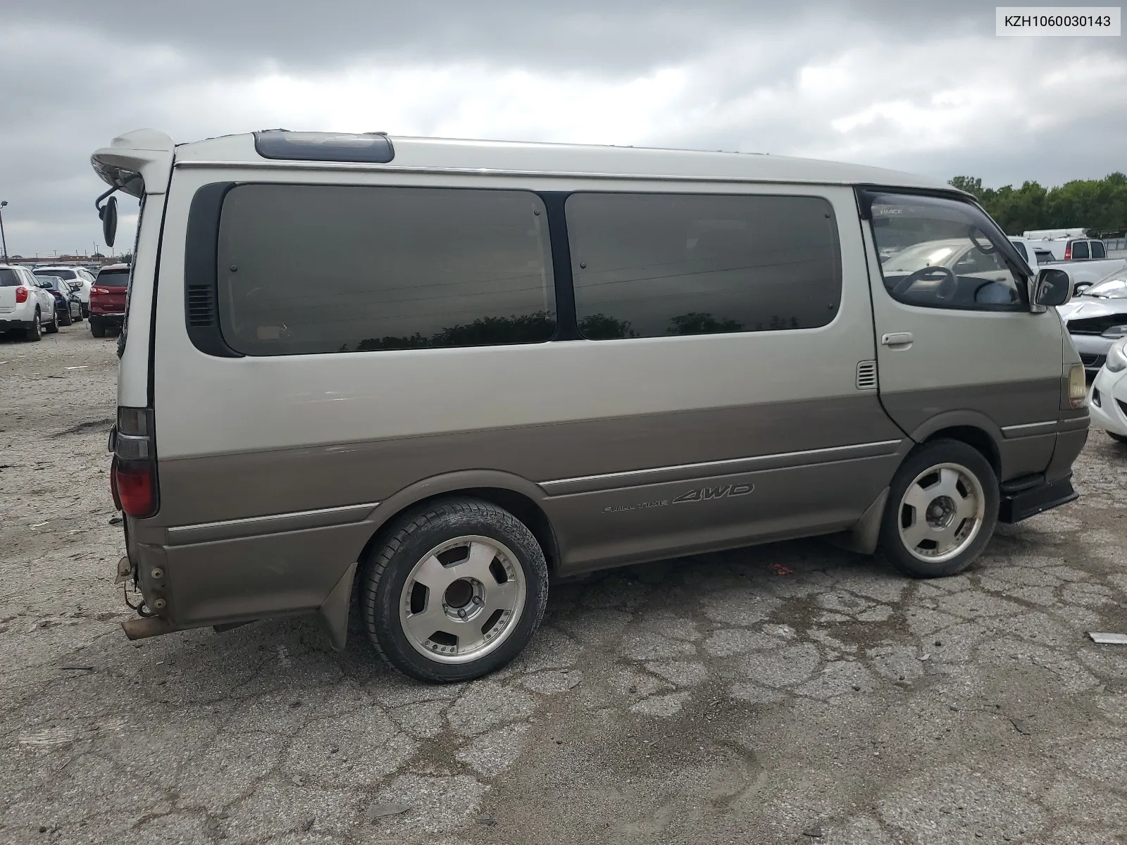 KZH1060030143 1997 Toyota Hiace