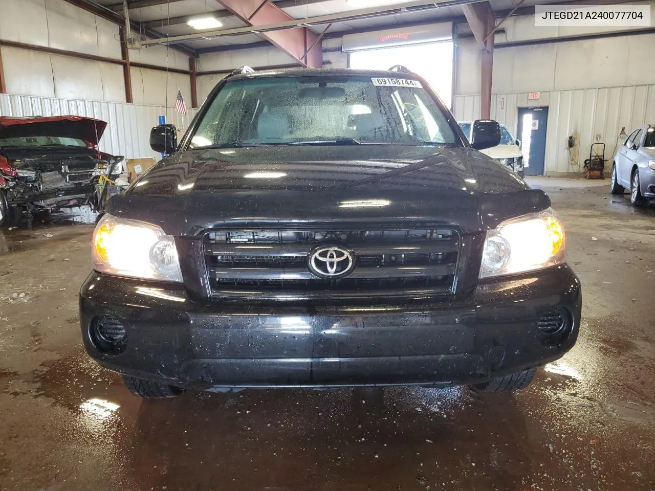 JTEGD21A240077704 2004 Toyota Highlander