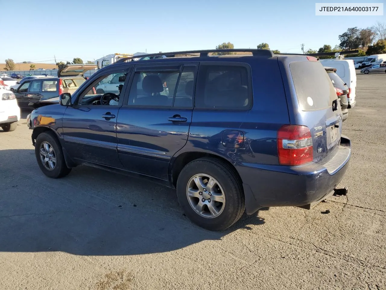 2004 Toyota Highlander Base VIN: JTEDP21A640003177 Lot: 77233604