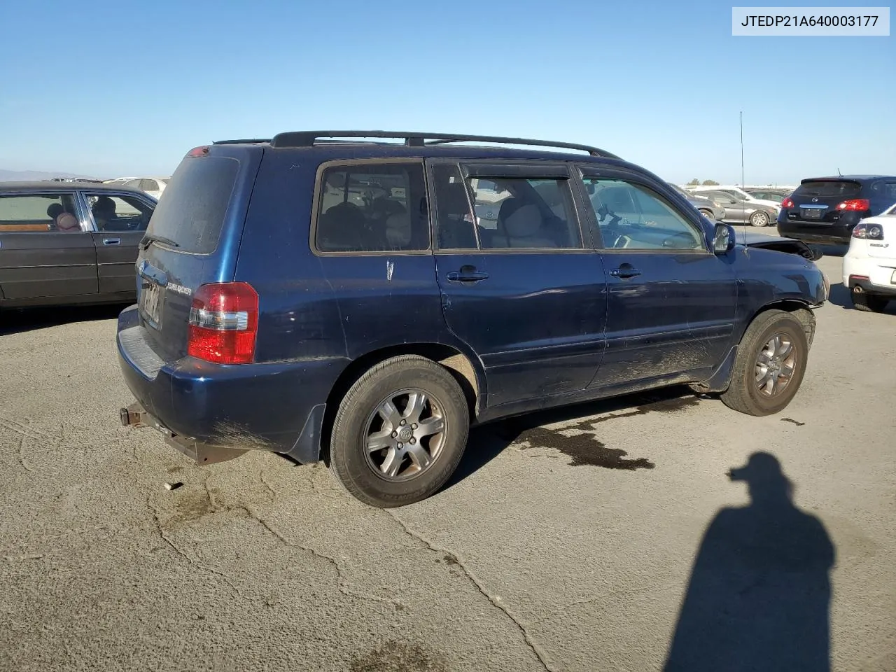 2004 Toyota Highlander Base VIN: JTEDP21A640003177 Lot: 77233604