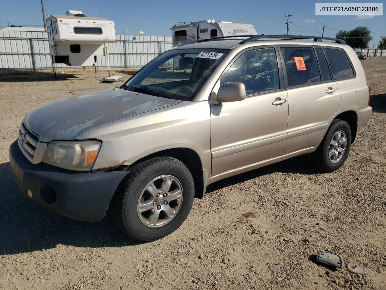 2005 Toyota Highlander Limited VIN: JTEEP21A050123806 Lot: 72551984