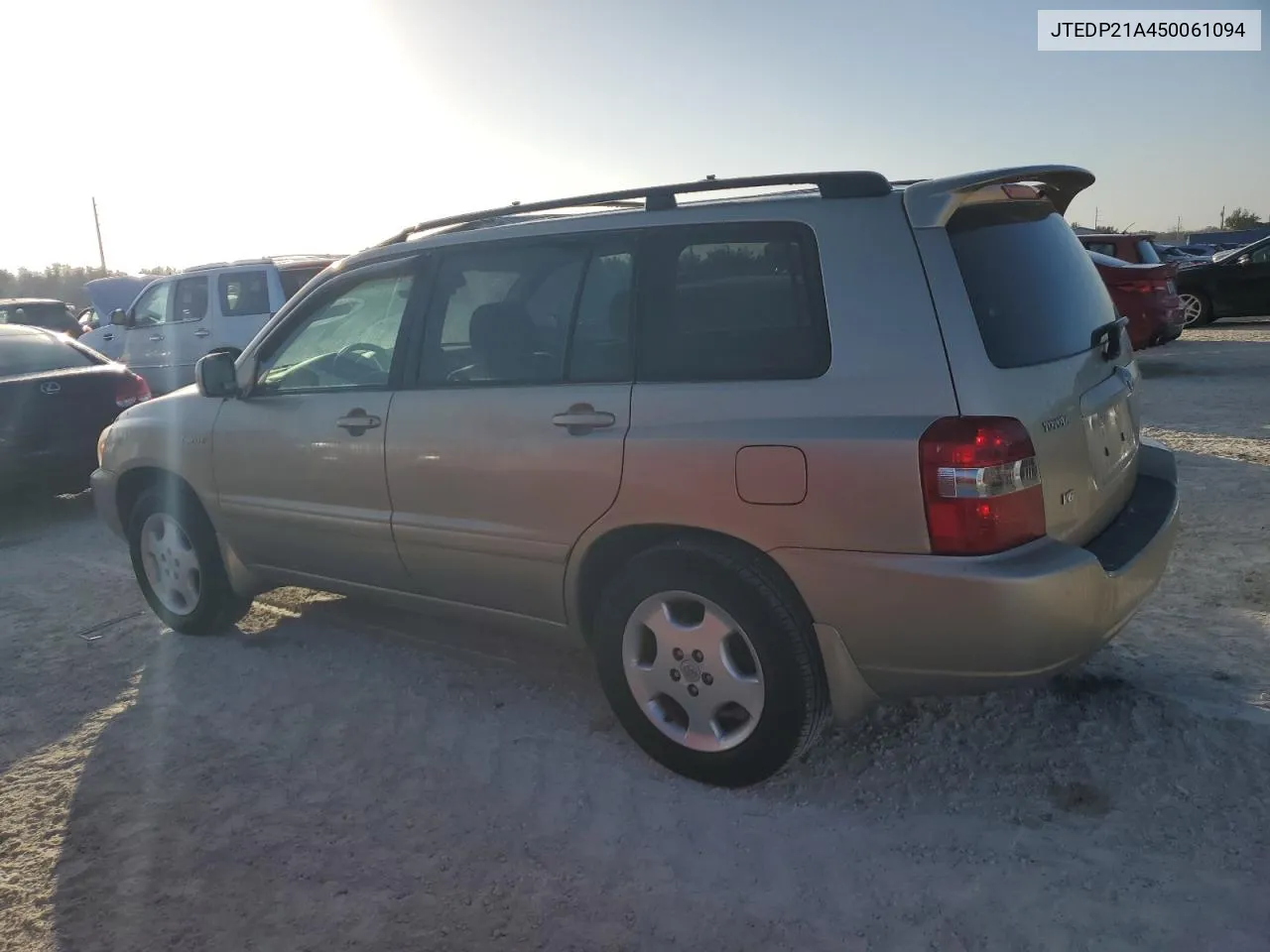 2005 Toyota Highlander Limited VIN: JTEDP21A450061094 Lot: 77216704