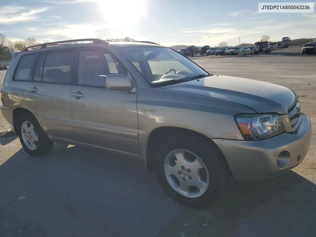 2005 Toyota Highlander Limited VIN: JTEDP21A850063236 Lot: 80127854