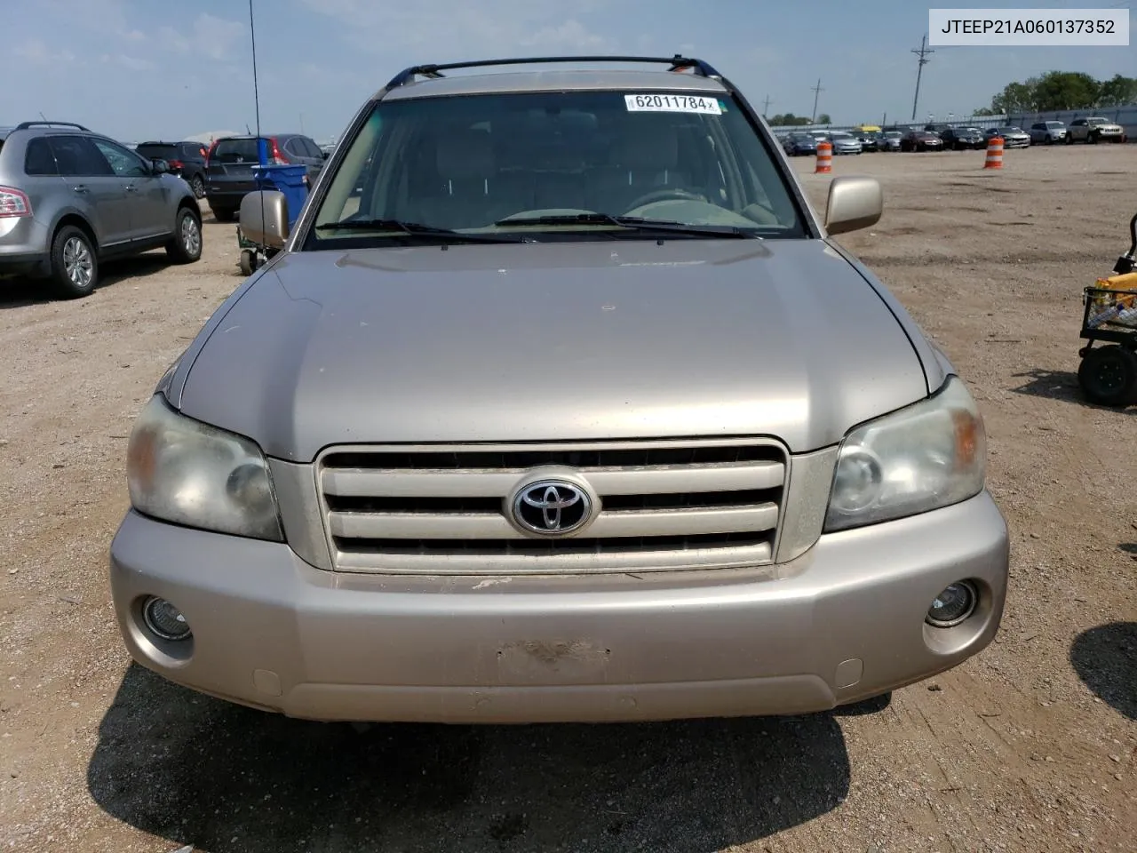 2006 Toyota Highlander Limited VIN: JTEEP21A060137352 Lot: 62011784