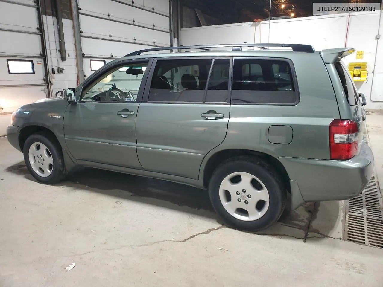 2006 Toyota Highlander Limited VIN: JTEEP21A260139183 Lot: 79814644