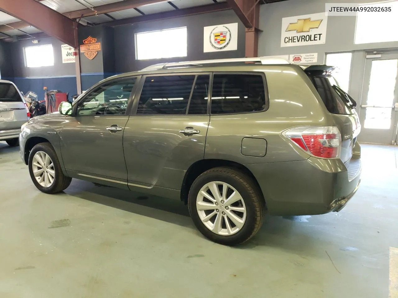 2009 Toyota Highlander Hybrid Limited VIN: JTEEW44A992032635 Lot: 71415134