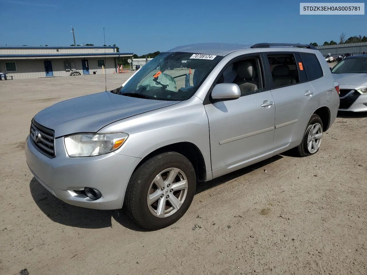 2010 Toyota Highlander VIN: 5TDZK3EH0AS005781 Lot: 70708124