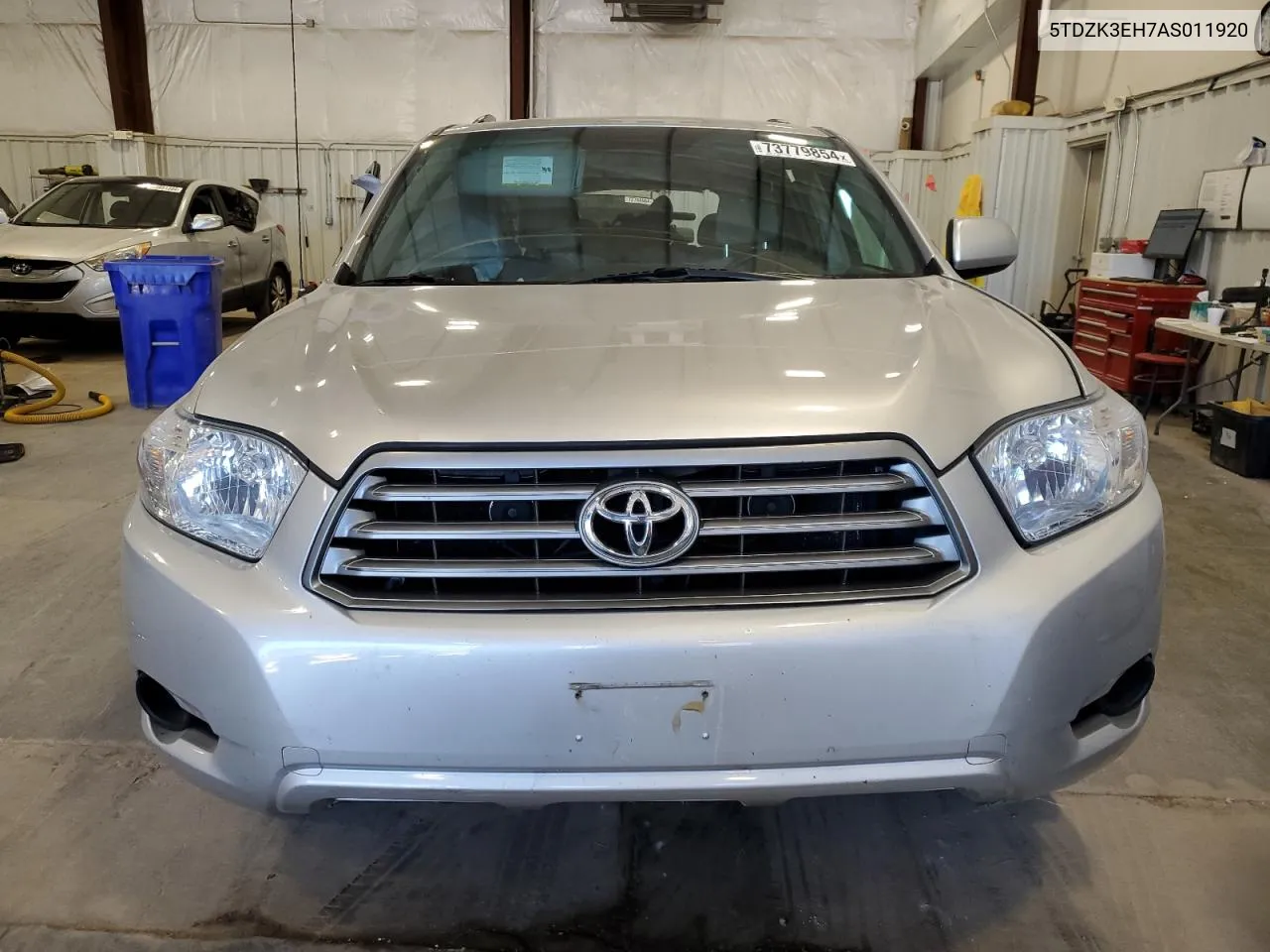 2010 Toyota Highlander VIN: 5TDZK3EH7AS011920 Lot: 73779854