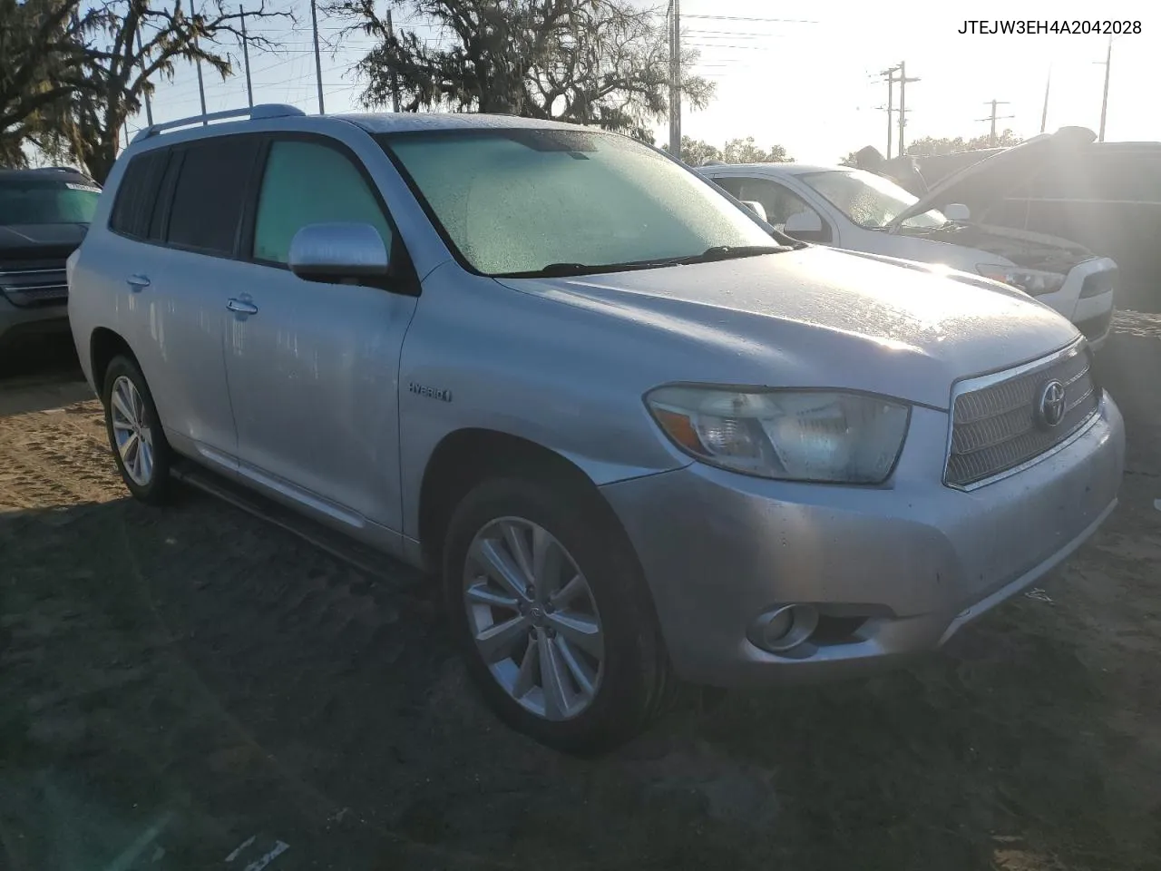 2010 Toyota Highlander Hybrid Limited VIN: JTEJW3EH4A2042028 Lot: 79105384