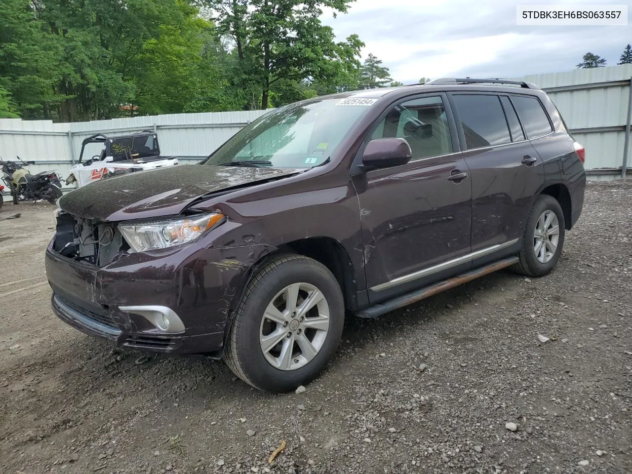 2011 Toyota Highlander Base VIN: 5TDBK3EH6BS063557 Lot: 58251454