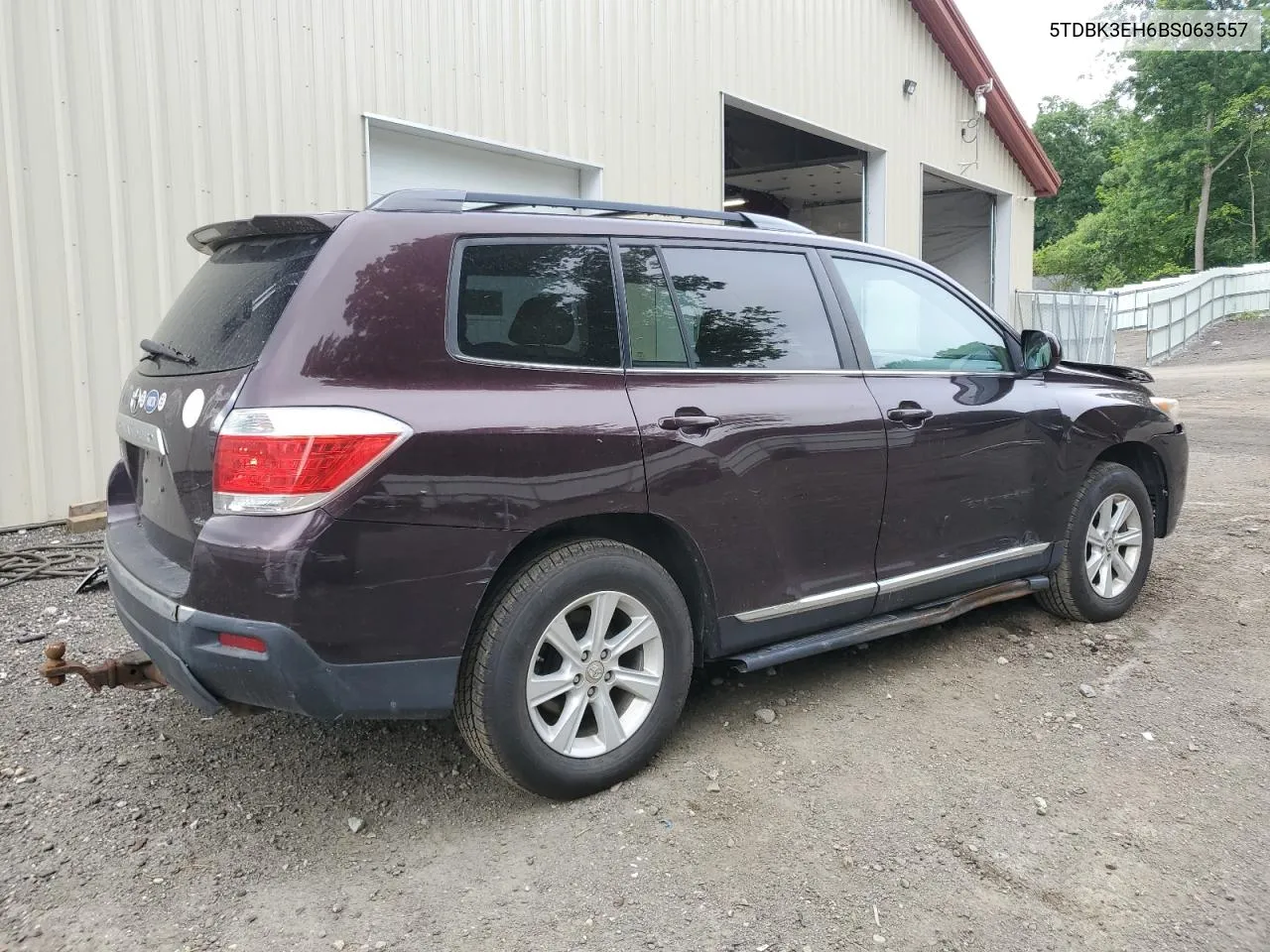 2011 Toyota Highlander Base VIN: 5TDBK3EH6BS063557 Lot: 58251454